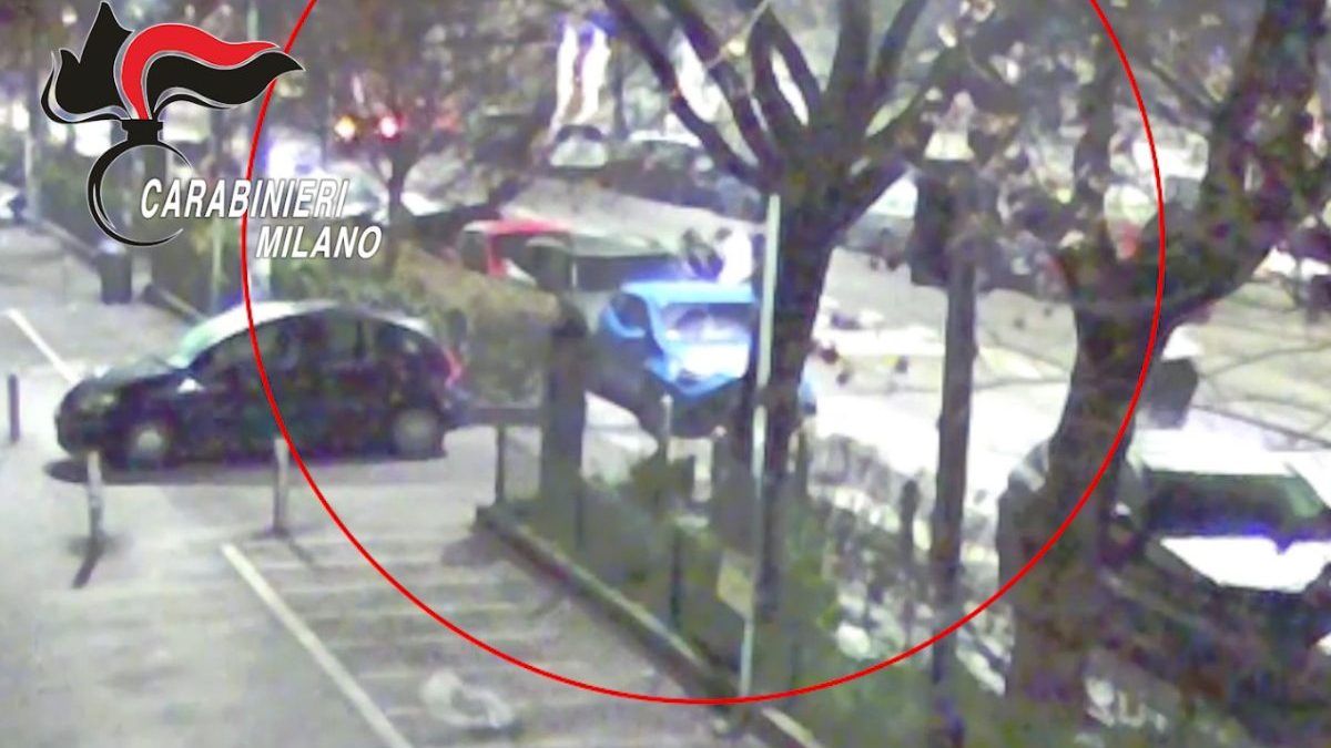 L’aggressione in via Salasco, in zona Porta Romana a Milano