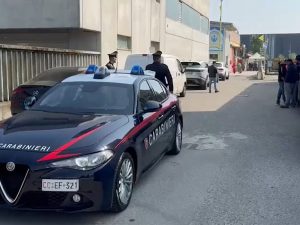 Duplice omicidio di Covo, l’avvocato delle famiglie delle vittime all’assassino in fuga: “Chiamami e costituisciti”