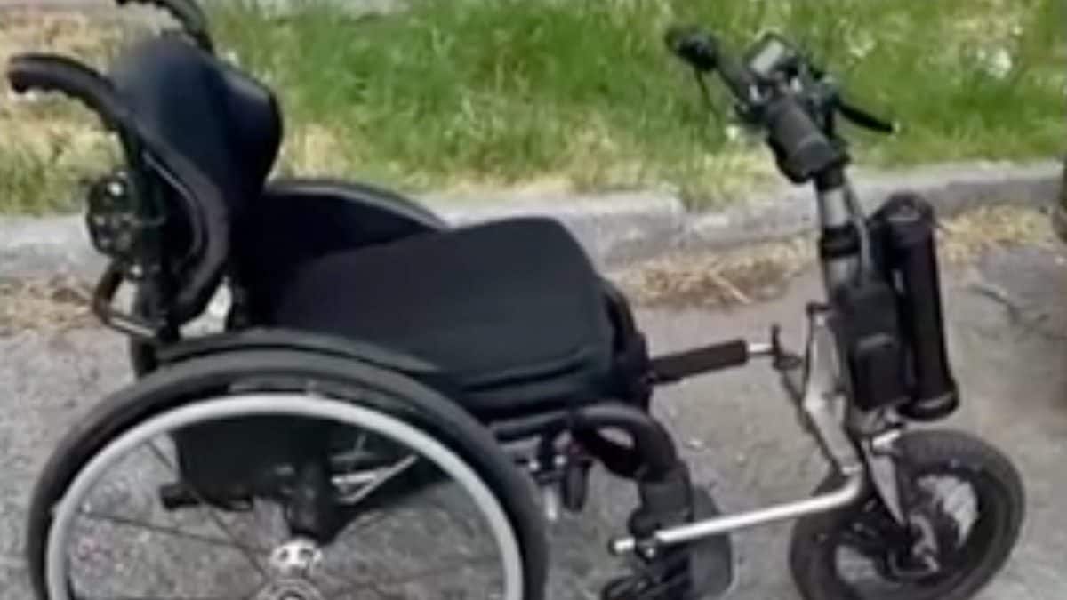 La carrozzina rubata a Milano e ritrovata dalla polizia