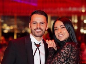 Soldi in busta, riunioni notturne, fitti contatti con i clienti: come funzionava il ‘sistema escort’ a Milano