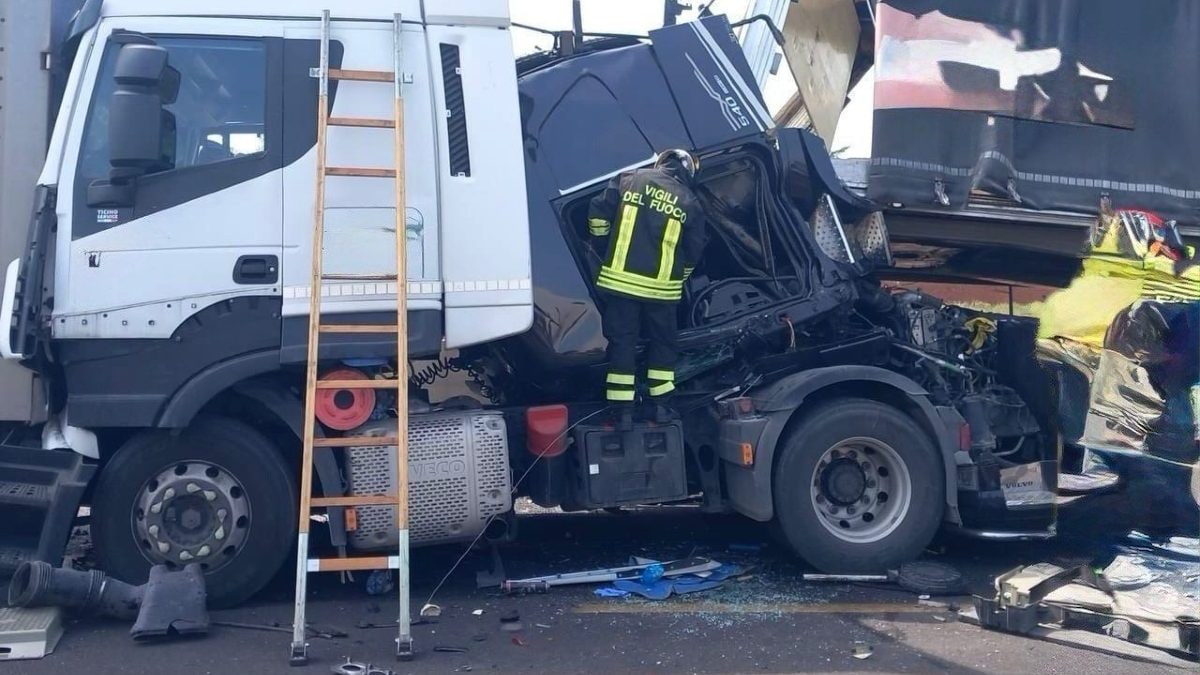 Maxi tamponamento sull’autostrada A1: due dei tir coinvolti