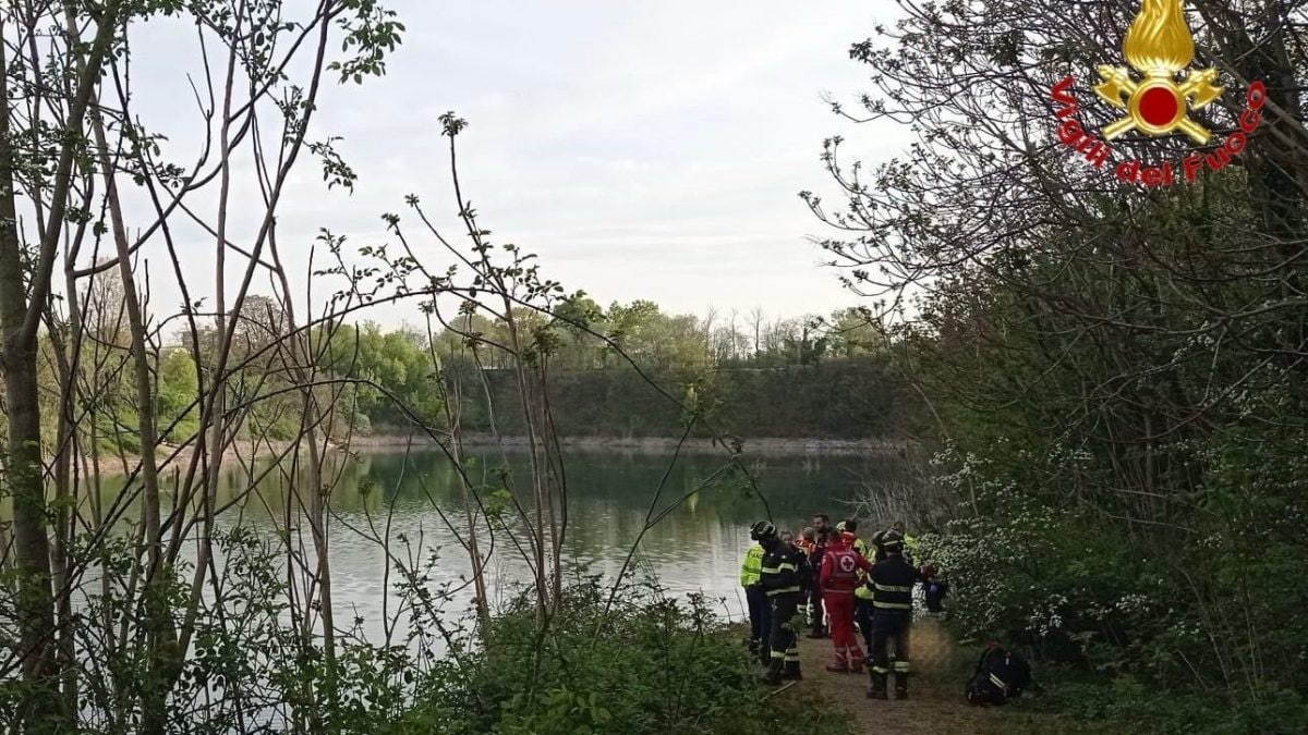 L’intervento dei vigili del fuoco a Nerviano