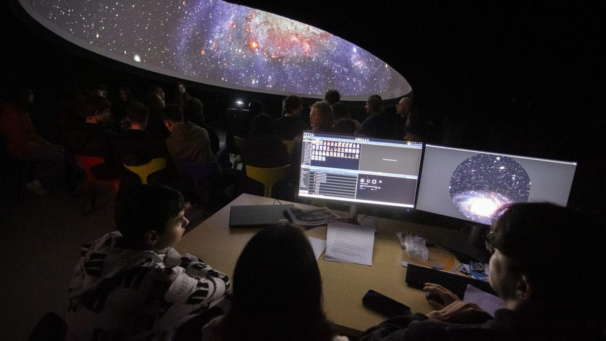 Il Planetario di Milano (foto da LaPresse)
