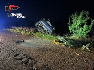 Auto esce di strada nel Mantovano: muore il 18enne Marcos Alejandro Carbonell Cruz