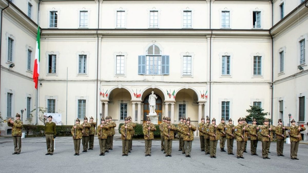 La scuola militare "Teuliè" di Milano
