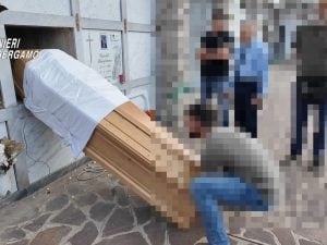 Simulata la profanazione della tomba di Pamela Genini, il vi