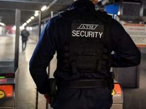 Revoca del licenziamento di un vigilante Atm