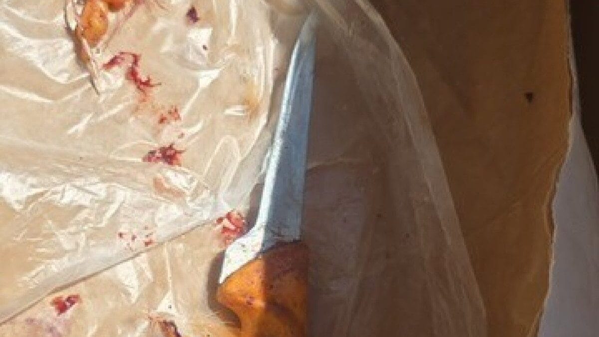 Il coltello utilizzato e sequestrato