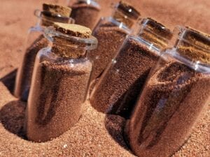 Cittadino restituisce 40kg di sabbia sottratti in Sardegna
