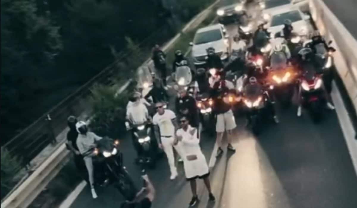 Il rapper 351Bratan blocca la Milano-Meda per girare un video con i ...