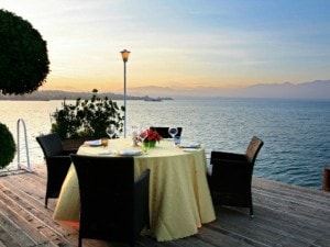 Il ristorante Esplanade di Desenzano del Garda (Dal sito web)