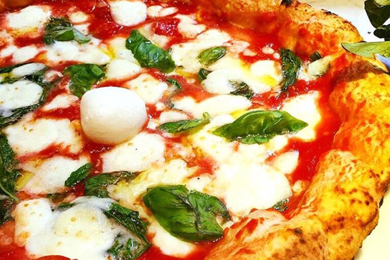 Pizza Bufalina di Gino Sorbillo