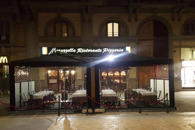 Esterno della Pizzeria Maruzzella