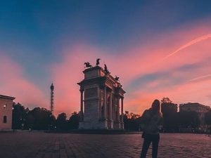 Il meteorite avvistato a Milano (foto di Mark Chanloung)