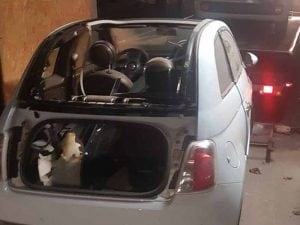 Il deposito delle auto rubate (Foto Questura di Milano)