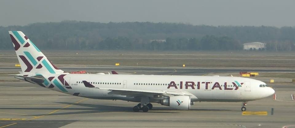 Un aereo Air Italya (Foto Vola Malpensa)