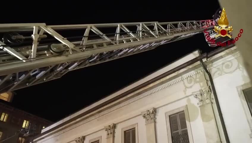 L’esercitazione antincendio (Foto: Vigili del fuoco)