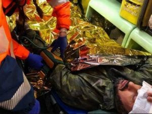 Fabrizio Corona medicato sul posto (Foto dal suo profilo Instagram)