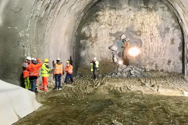 Il diaframma nella galleria del prolungamento della metro M1