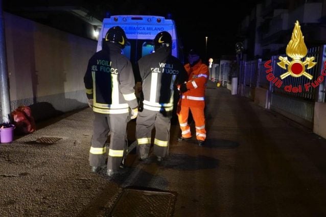 L’incendio a Carugate (Foto: Vigili del fuoco)