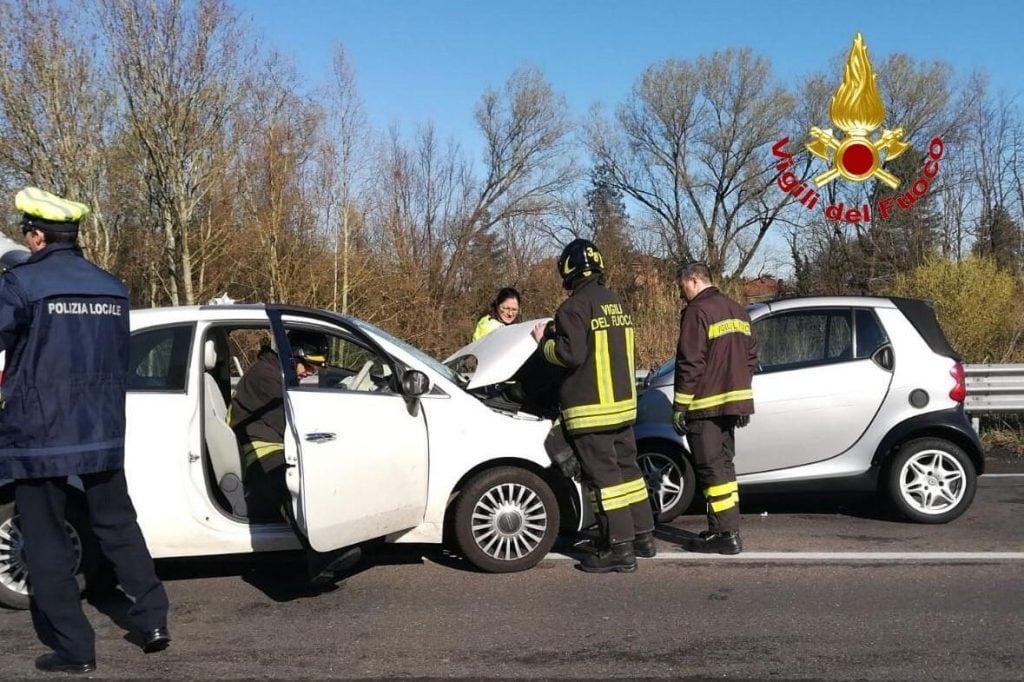 Incidente stradale a Spino d'Adda, un morto e due feriti gravi Incidente stradale a Spino d'Adda, un morto e due feriti gravi