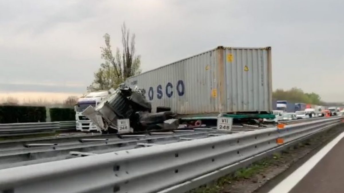 L’incidente sull’Autostrada A4 (Facebook)