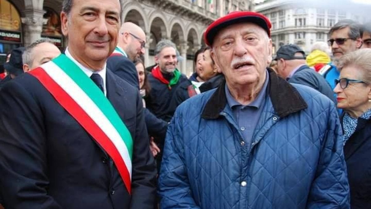 Il sindaco Sala e Libero Traversa durante le celebrazioni del 25 aprile