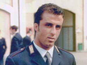 L’agente Vincenzo Raiola rimasto ucciso nella sparatoria