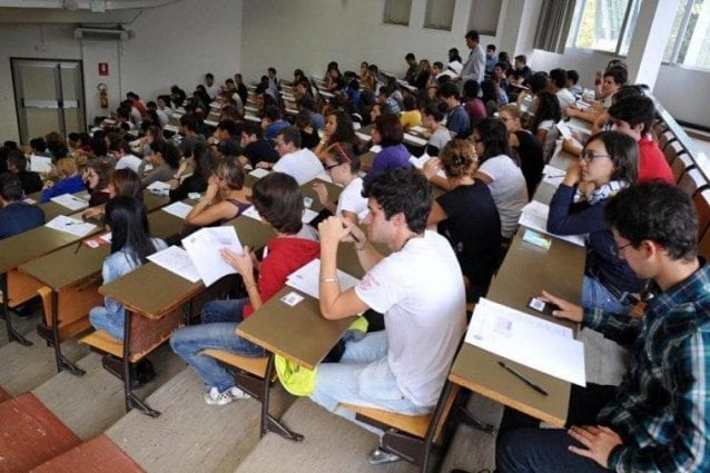Rapporto Almalaurea 2019: trovare lavoro è facile per i laureati all'Università dell'Insubria Rapporto Almalaurea 2019: trovare lavoro è facile per i laureati all'Università dell'Insubria