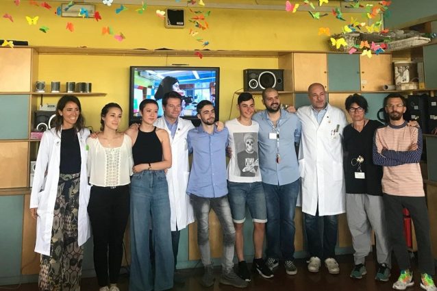 I giovani protagonisti della web serie "Tumorial"