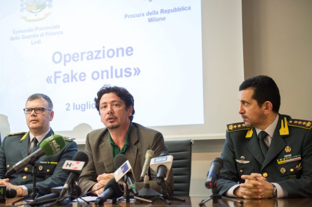 Nella foto al centro il sostituto procuratore Gianluca Prisco