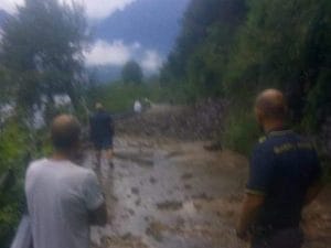 La frana ad Osteno (Foto da Facebook)