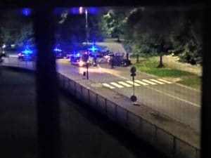 La rotatoria a Rozzano (Foto di Laura Salvini dal gruppo Facebook Sei di Rozzano se…)