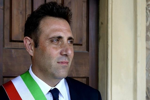 Il sindaco di Castano Primo, Giuseppe Pignatiello