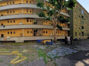 Il cortile di via Cesana, a Milano, farà da sfondo a una commedia lirica