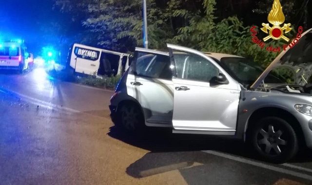 Incidente a Castegnato, auto sbanda e si schianta in autostrada ...