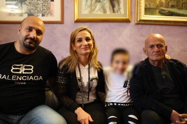 Charbel con la sua famiglia (Foto: Simone Giancristofaro/Fanpage.it)