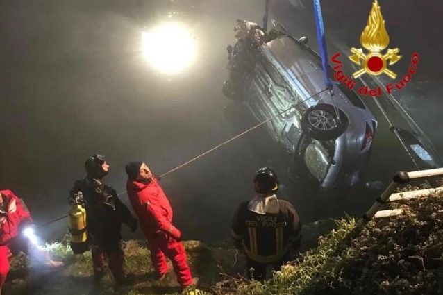 L’incidente a Binasco (Foto: Vigili del fuoco)