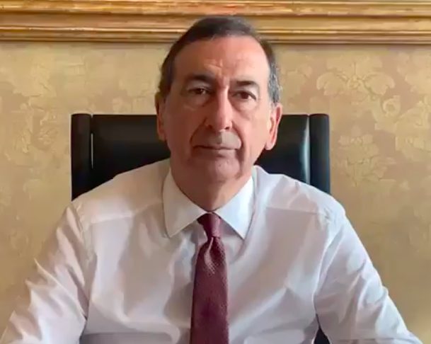 Il sindaco Sala parla ai suoi cittadini (Instagram)