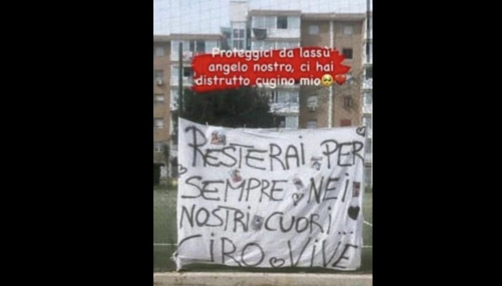Lo striscione apparso sui social per Ciro Chirollo.