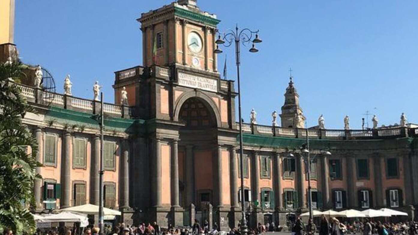Il convitto nazionale Vittorio Emanuele II di piazza Dante, Napoli