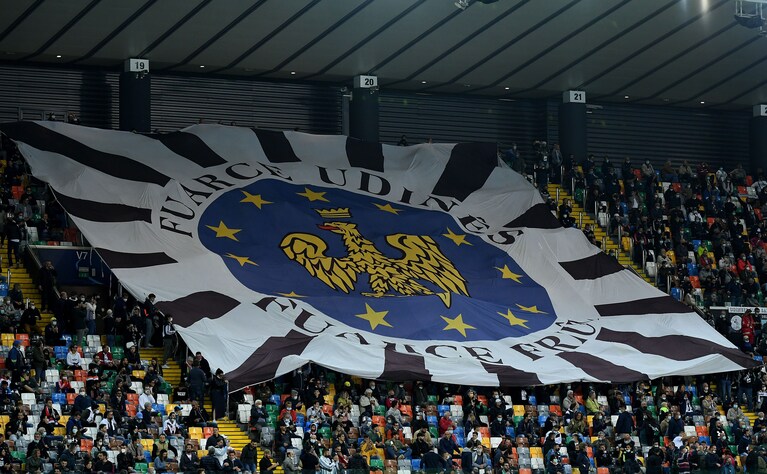 I tifosi friulani in occasione di Udinese-Napoli.