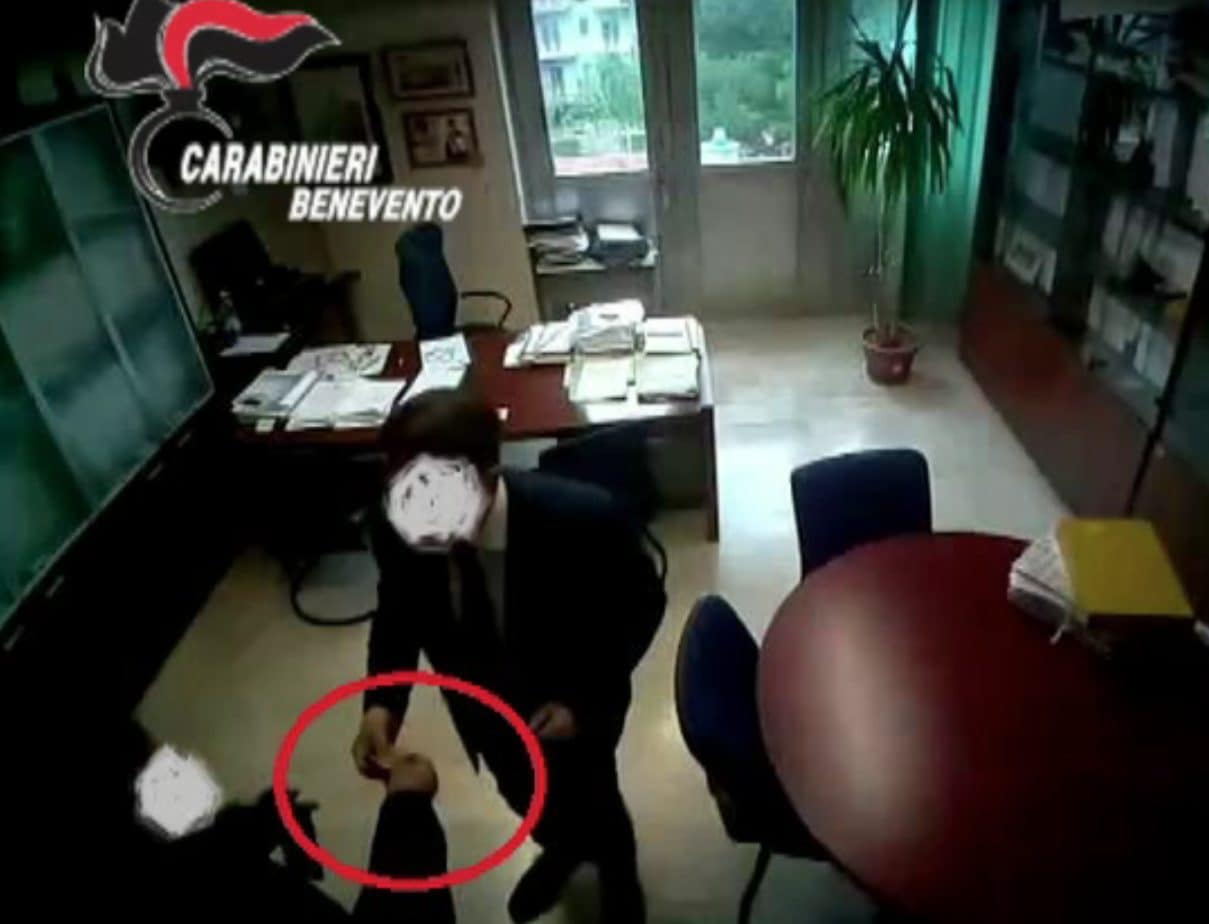Uno dei frame agli atti dell’inchiesta