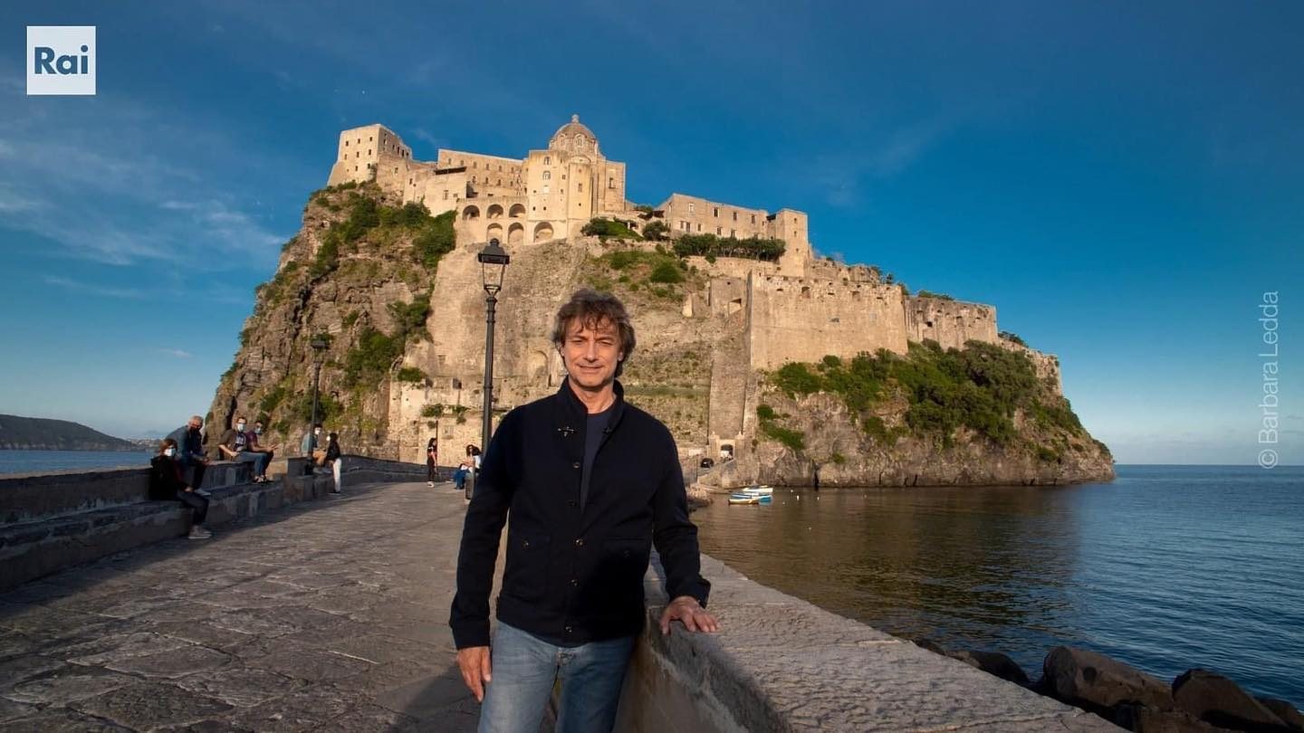 Alberto Angela a Ischia (foto: Rai/Barbara Ledda)