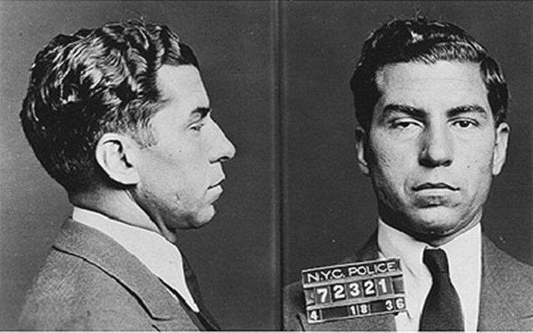 Il boss italo-statunitense Lucky Luciano.