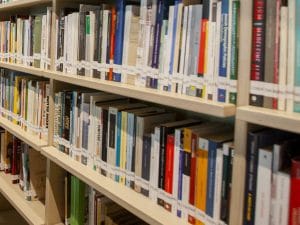 Il Vomero riavrà la sua biblioteca: riapre la “Benedetto Croce” con una nuova sede