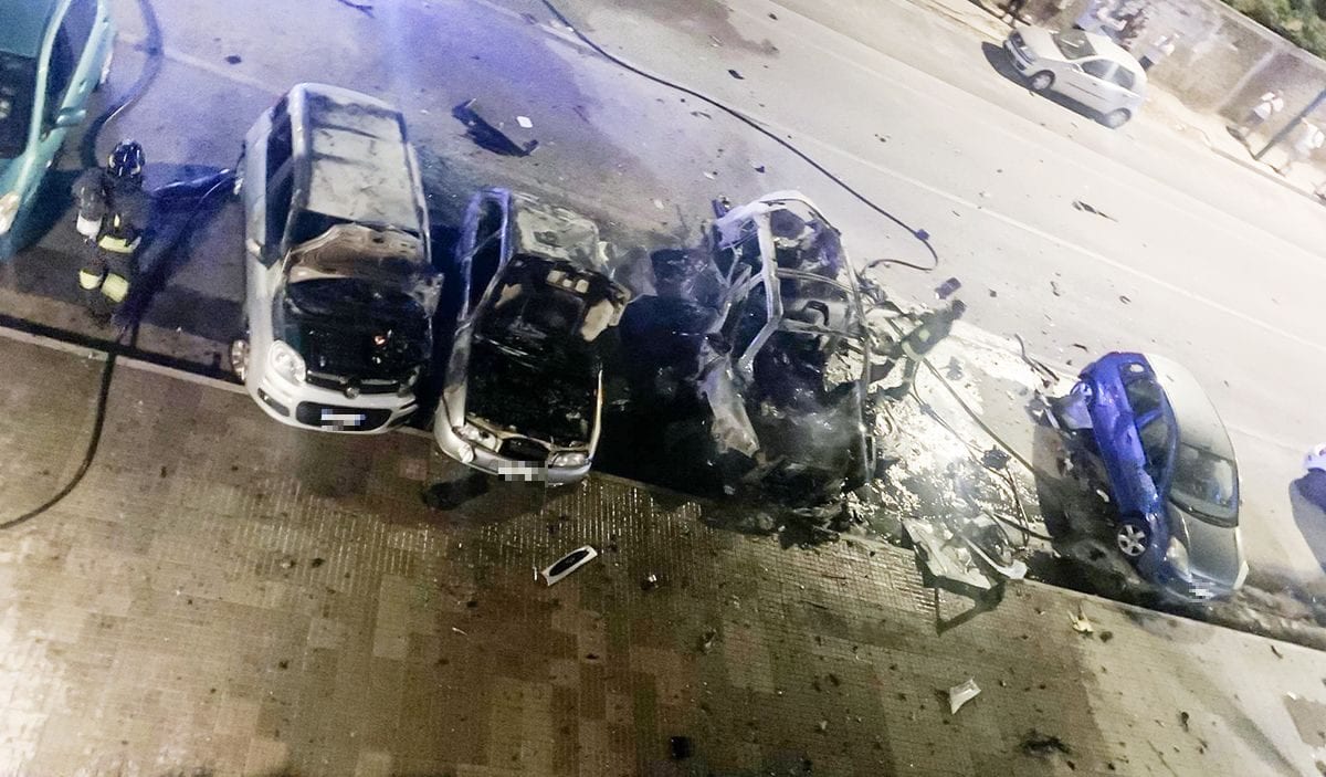 Bomba a Ponticelli contro i rivali: sei arresti nel clan De Luca Bossa