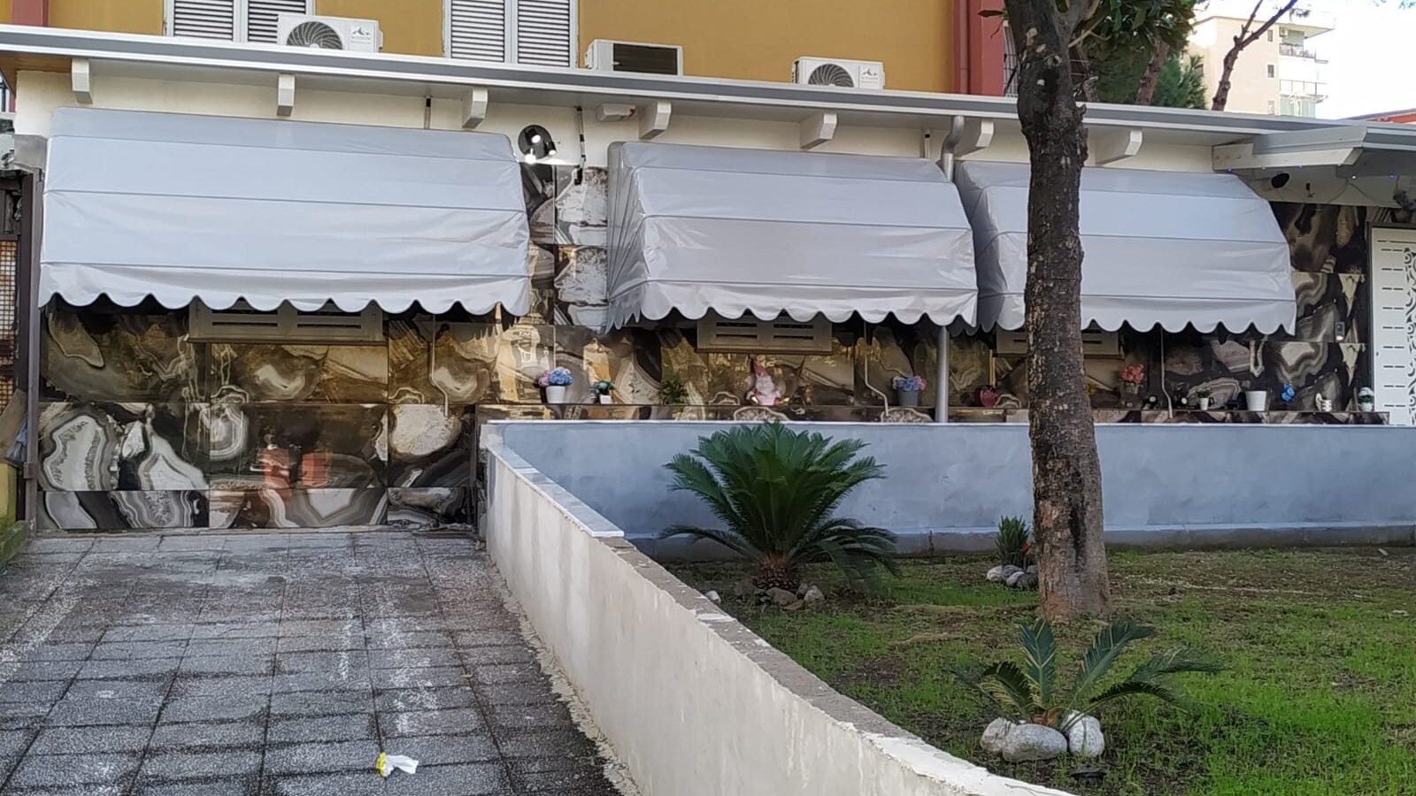 Gli alloggi occupati abusivamente e recuperati dal Comune di Napoli a Scampia