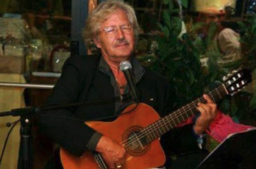 Napoli, addio a Carlo Missaglia: morto lo chansonnier della canzone napoletana