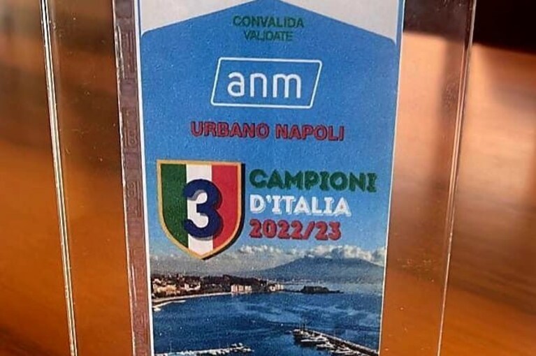 Il biglietto celebrativo dello Scudetto da parte dell'Anm.